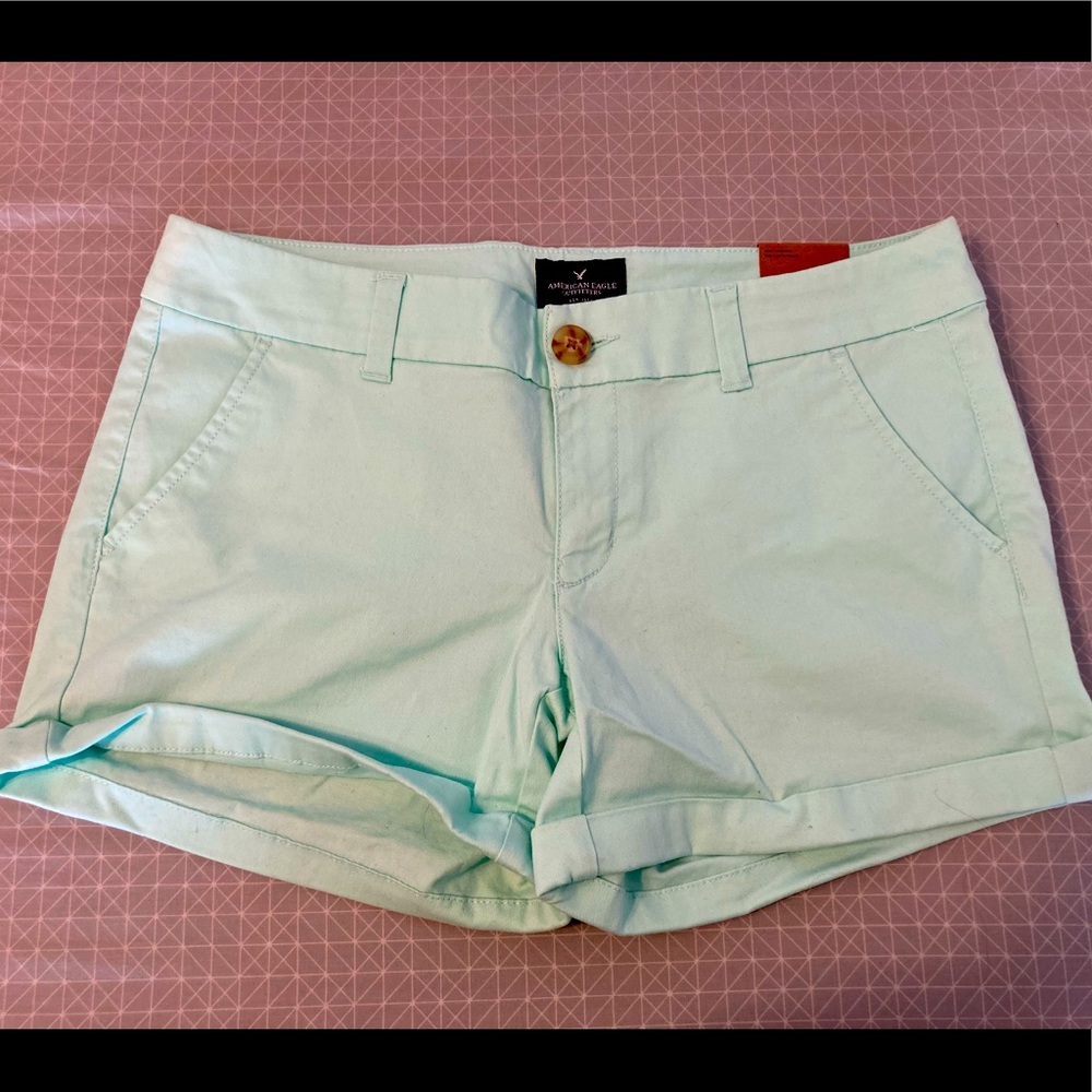 NWT 🎀 American Eagle Mint Green Stretch MIDI Short